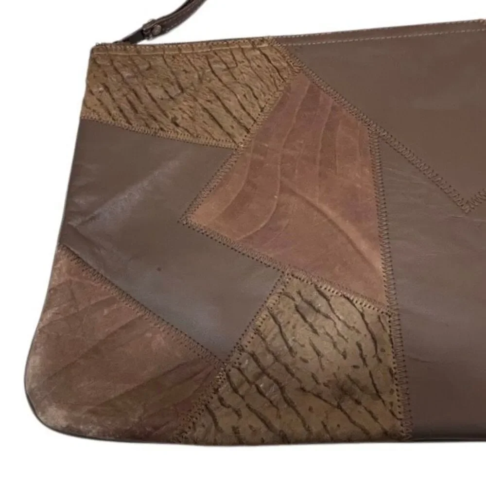 Vintage 80s 90s Clutch Wristlet Pouch Women's Brown Leather Patchwork Textured
